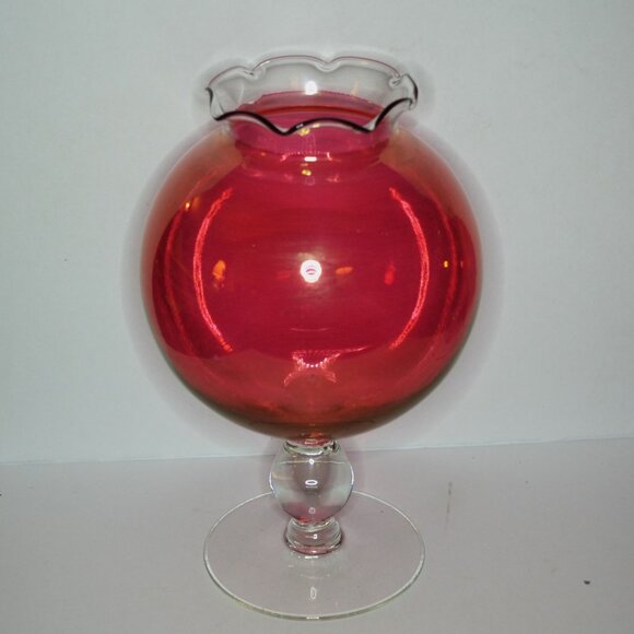 Set Of 2 Vintage Footed Rose Bowls Cranberry Pink Top Ruffled Rims Clear Base - Picture 2 of 2